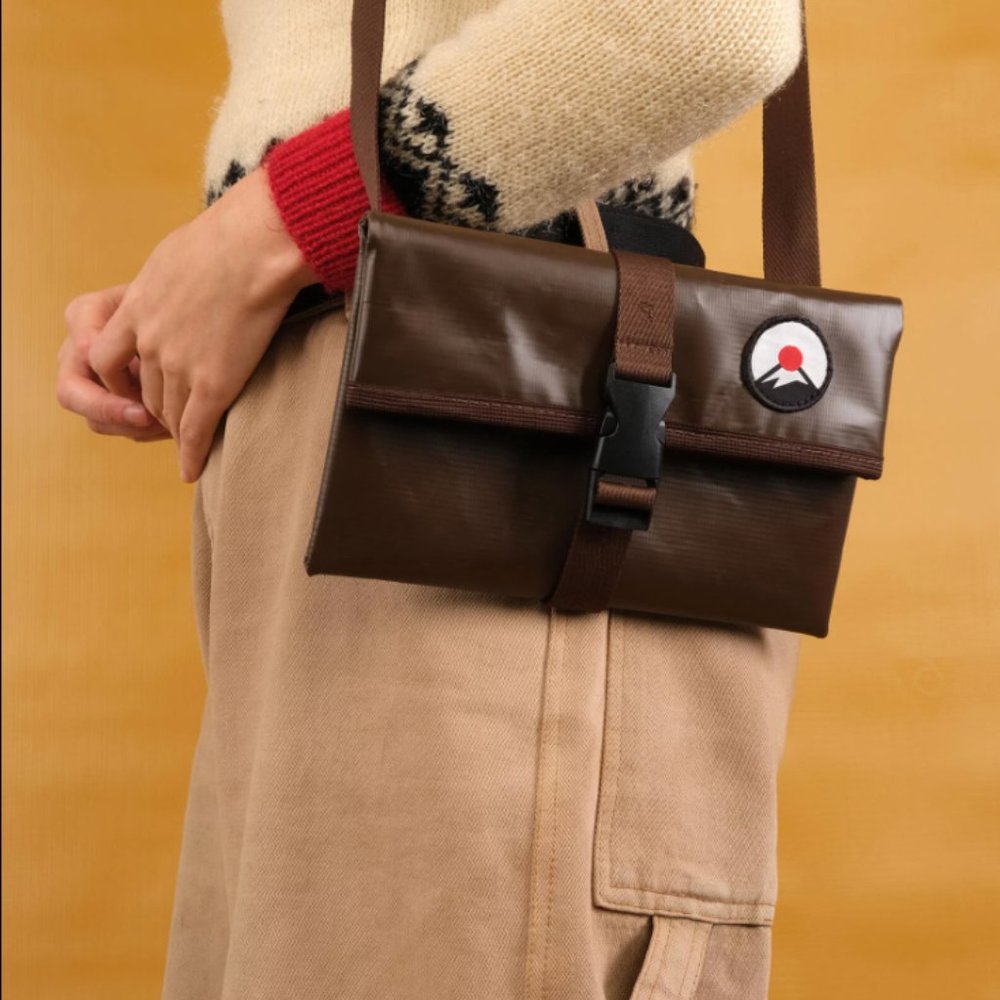 katsukazan fanny pack / crossbody bag